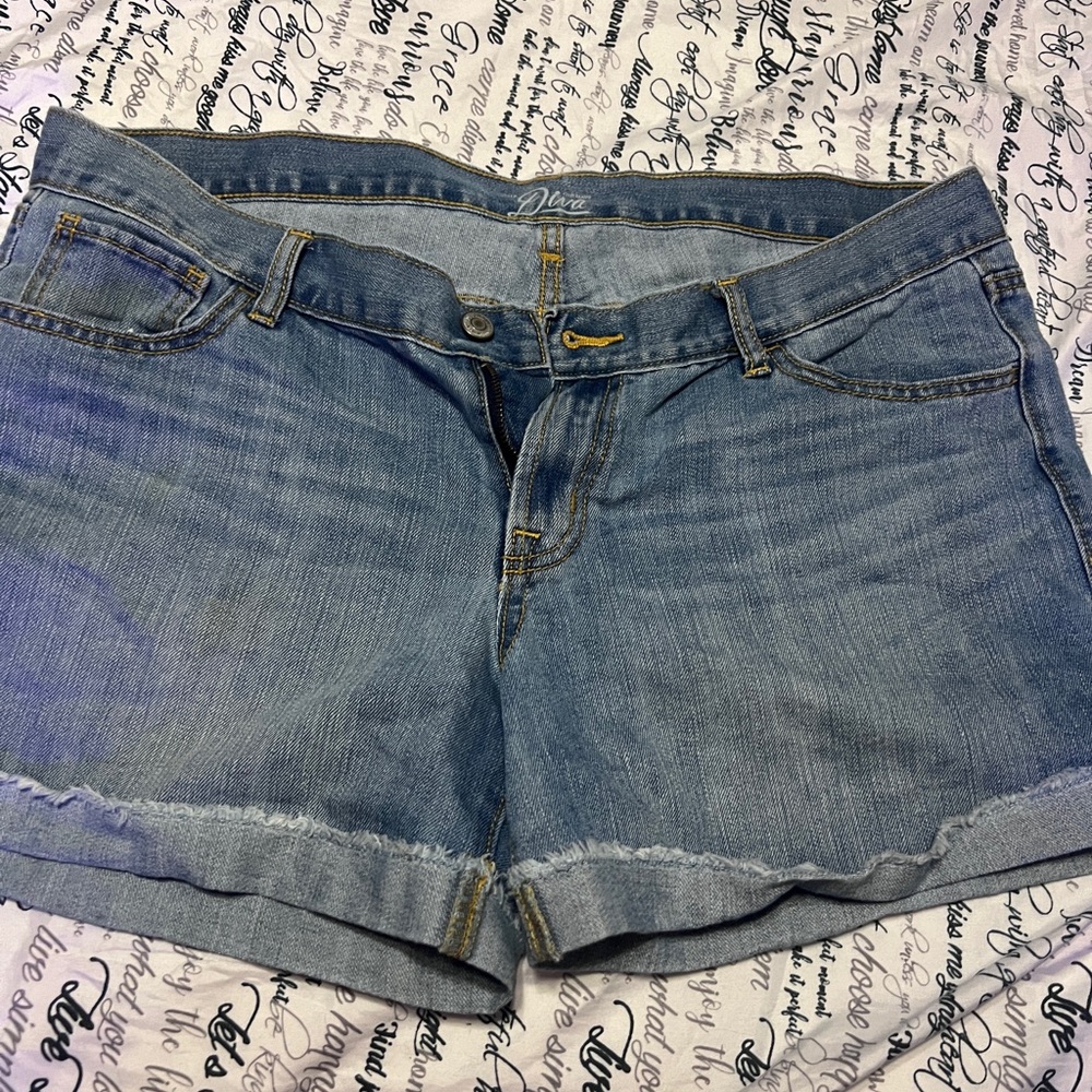 Women’s old Navy shorts